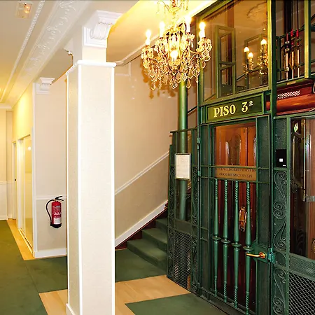 Niza Hotel