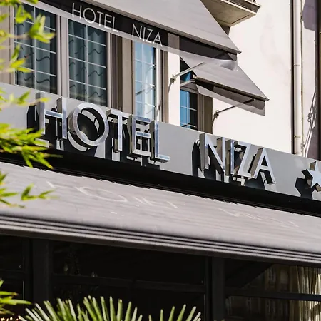 Szálloda Niza 3*