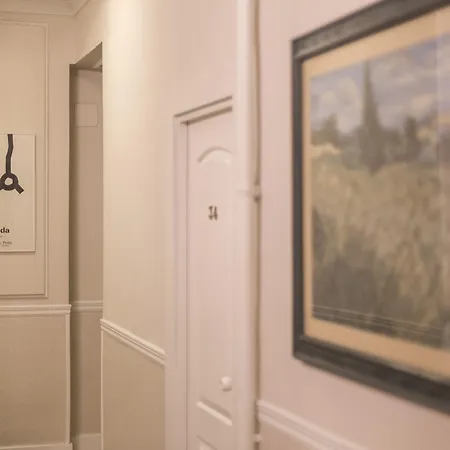 Niza Hotel 3*